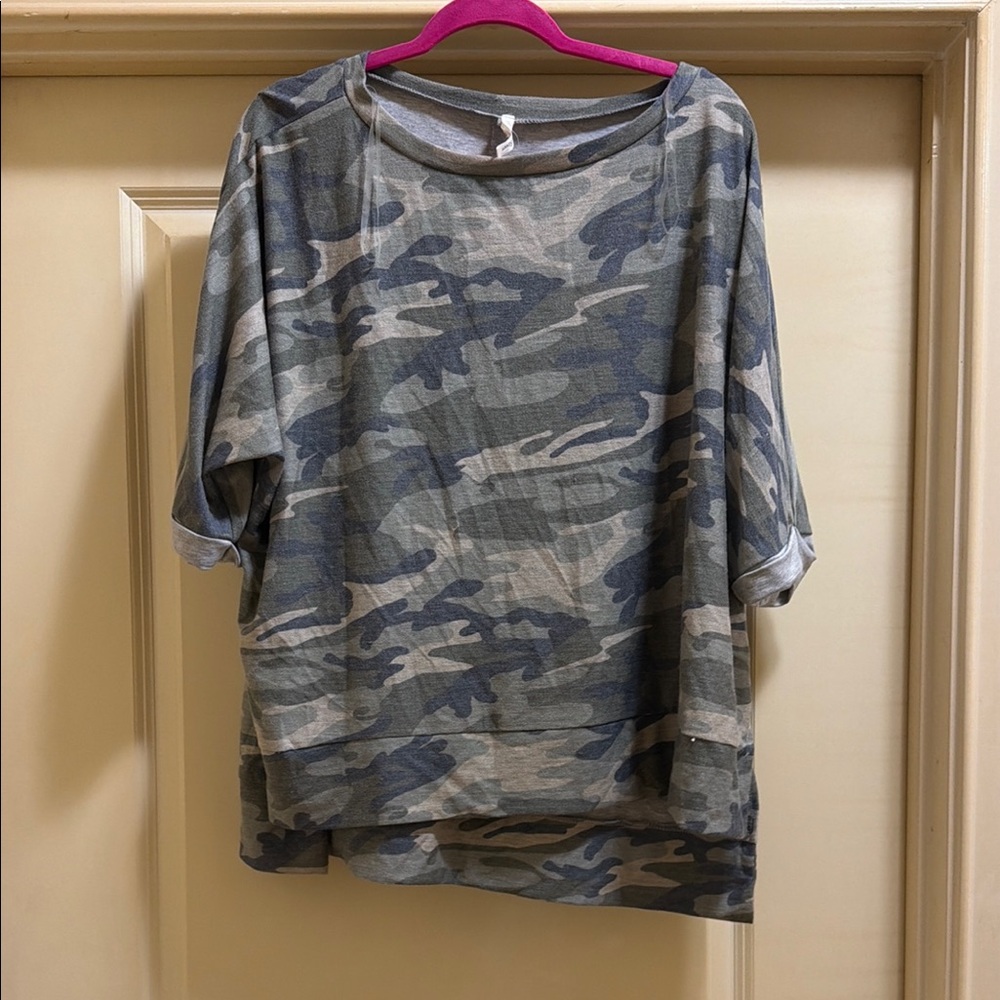 Camo Print Relaxed Fit Women’s Top - Olive Green